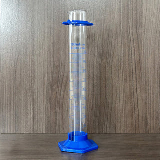Graduated Cylinder Class B Plastic Base + Security Ring